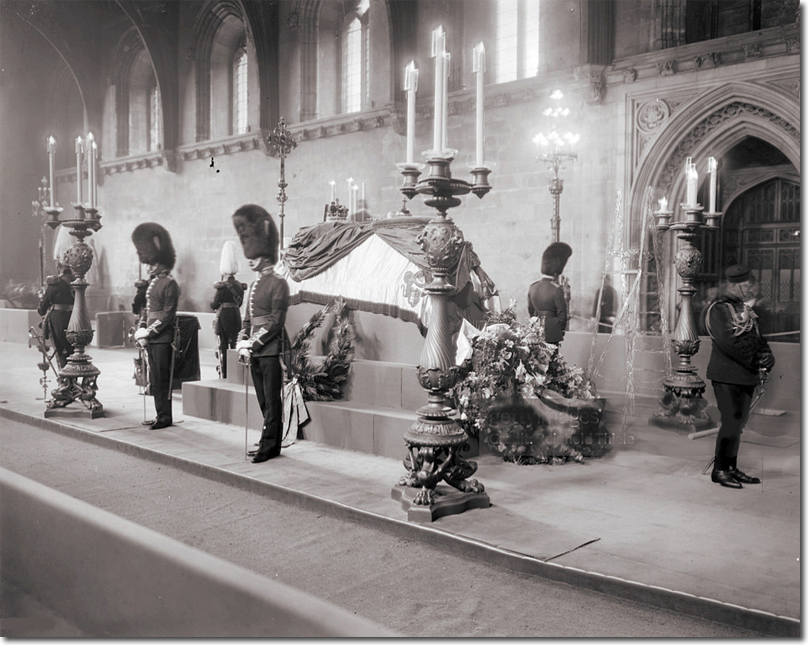Guarding the Dead King, May 1910