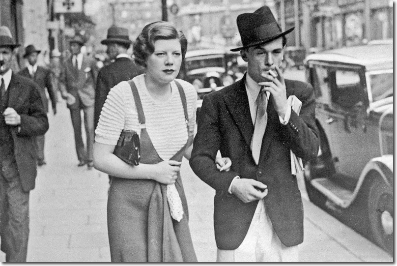 John Amery and Una Wing. Photo by anonymous (c. August 1932)